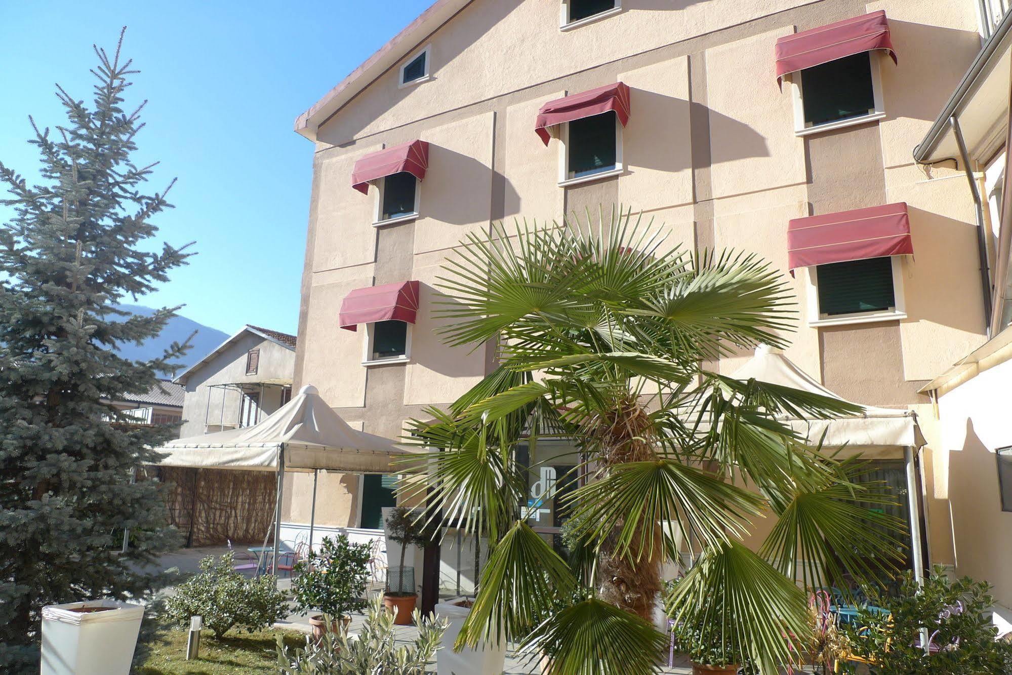 Hotel de Meis Capistrello Buitenkant foto