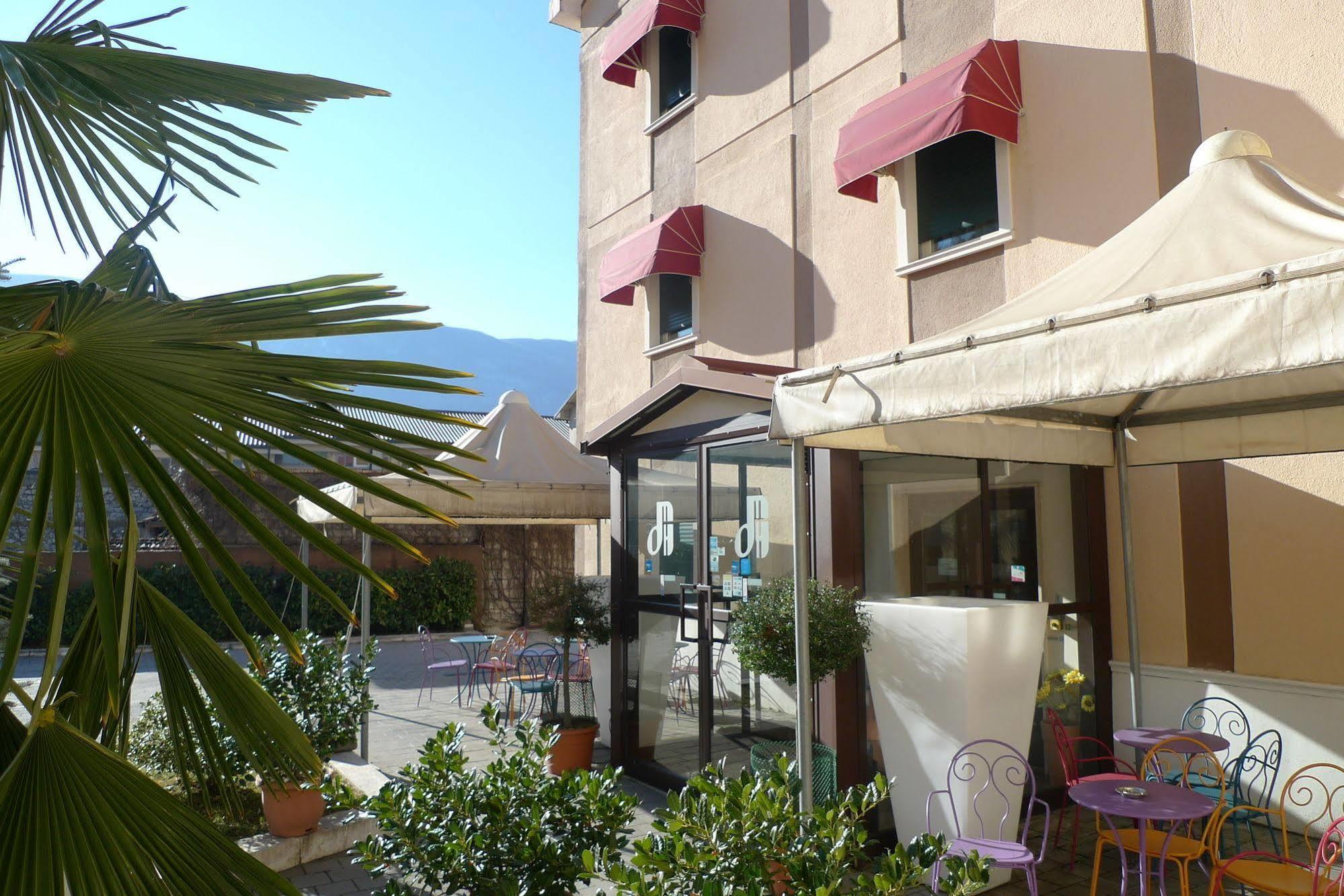 Hotel de Meis Capistrello Buitenkant foto